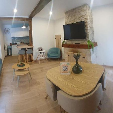 Maison De Rue: Auch Exterior photo